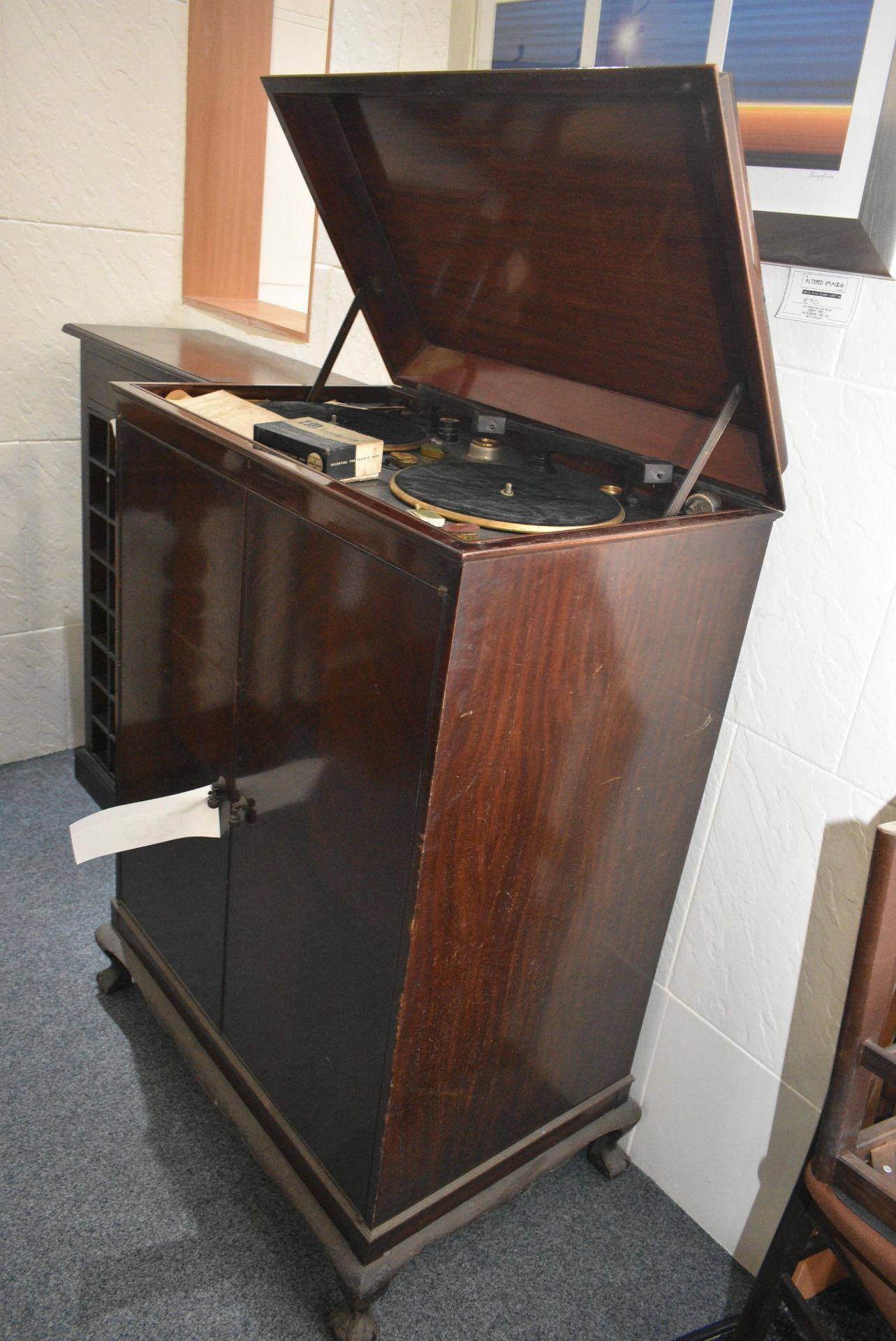 RADIOGRAM CABINET, with twin record player and rad - Image 3 of 5