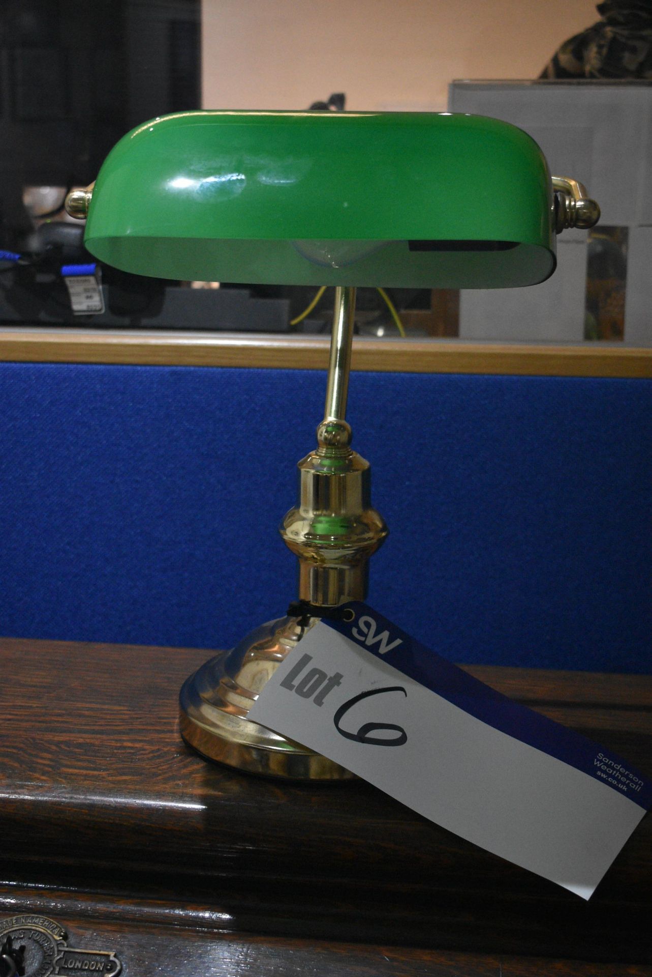 Desk Lamp (note this lot is not subject to vat on - Image 2 of 3