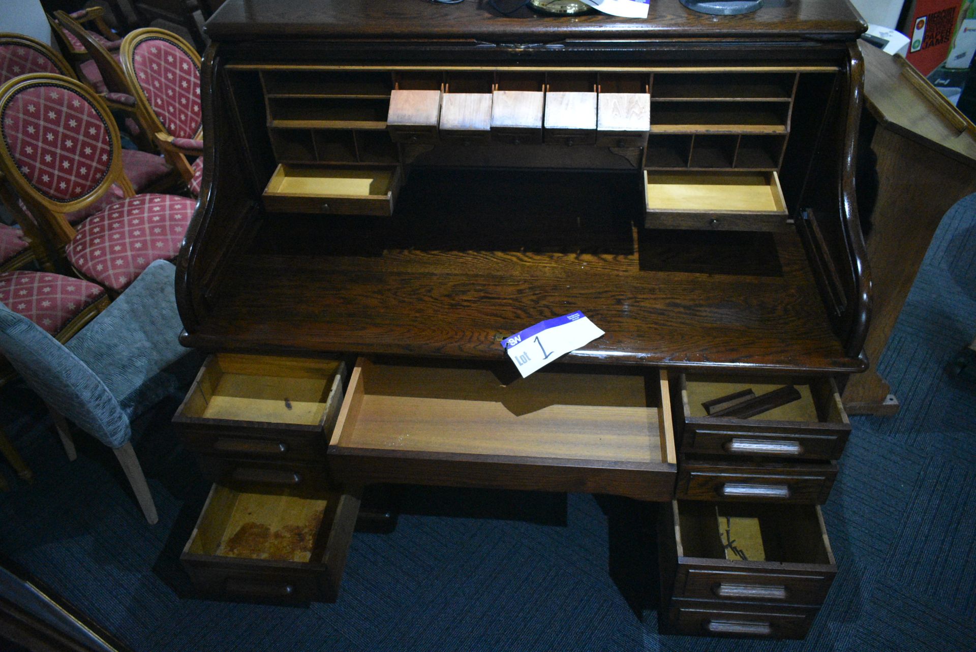 S TYPE ROLL TOP OAK DESK, approx. 1.5m x 860mm x 1 - Image 5 of 5