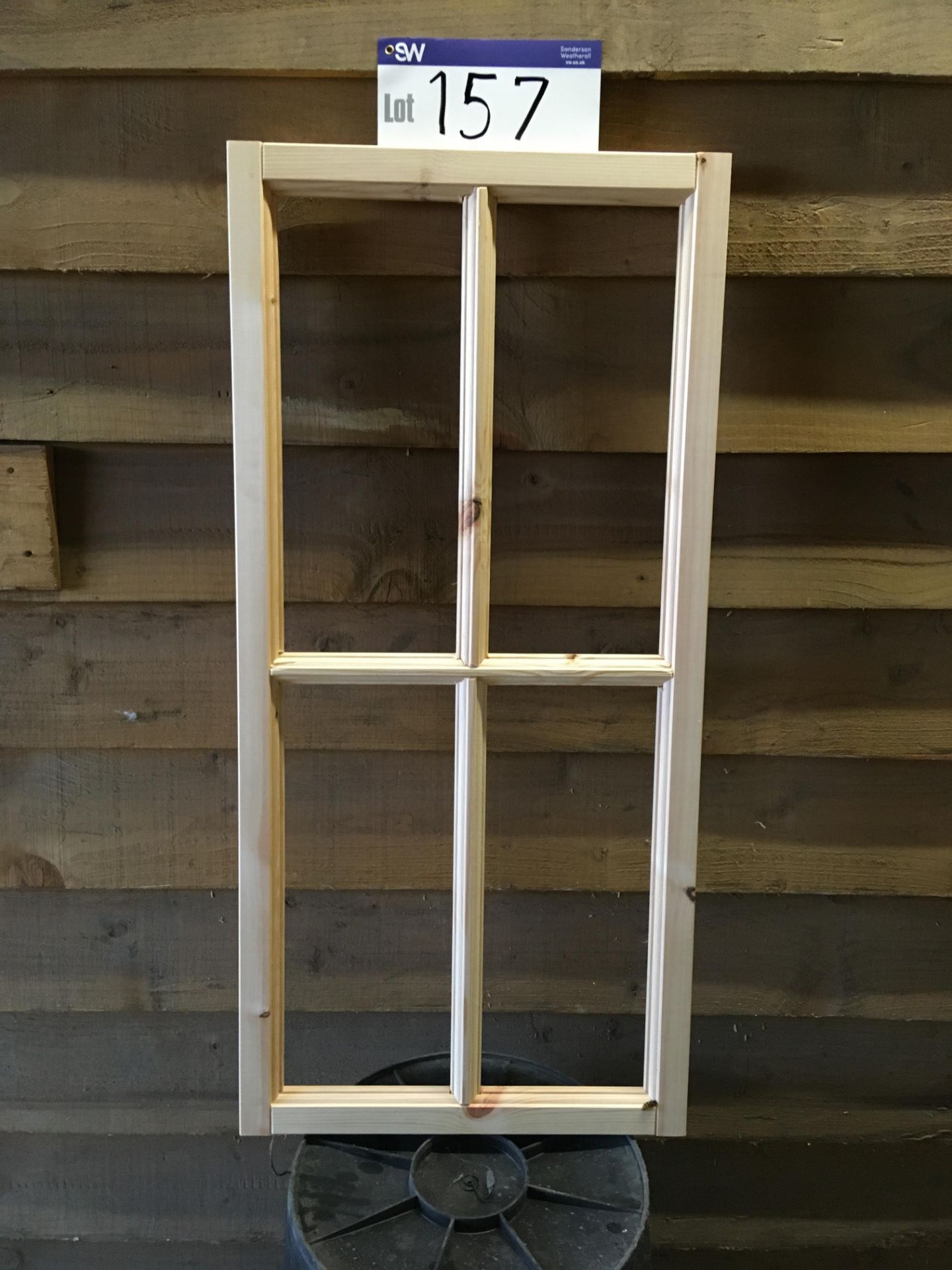 126 x Georgian Casements, approx. 998mm x 475mm, 34 x rebated & 92 x square edge (additional lot