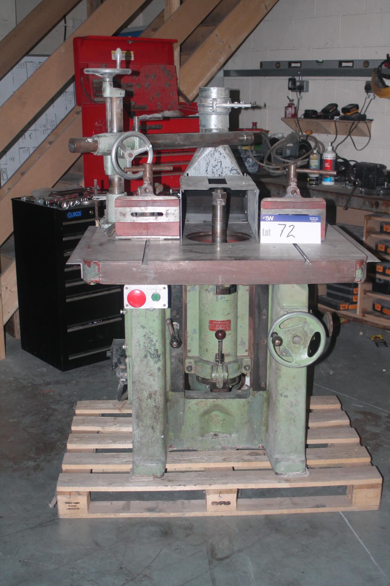 Wadkin EQ Spindle Moulder, free loading onto purch - Image 2 of 2