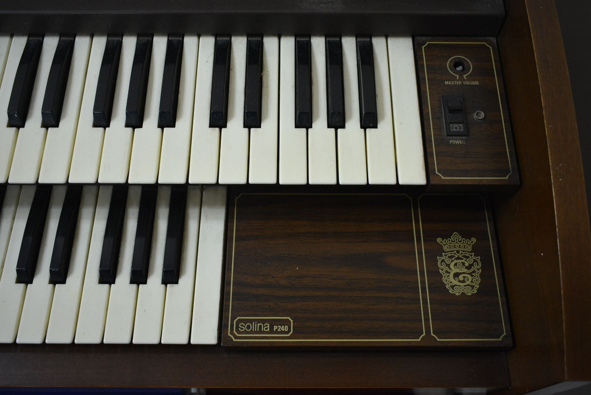 Solina P240 Electronic Organ, with stoolPlease read the following important notes:- ***Overseas - Image 6 of 6