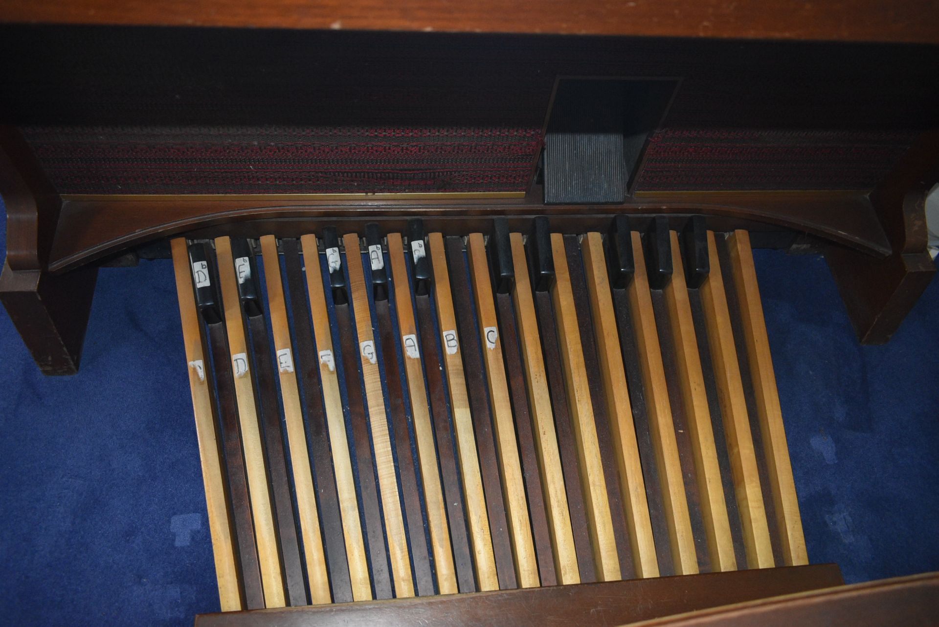 ELECTRONIC ORGAN, with stoolPlease read the following important notes:- ***Overseas buyers - All - Image 6 of 7