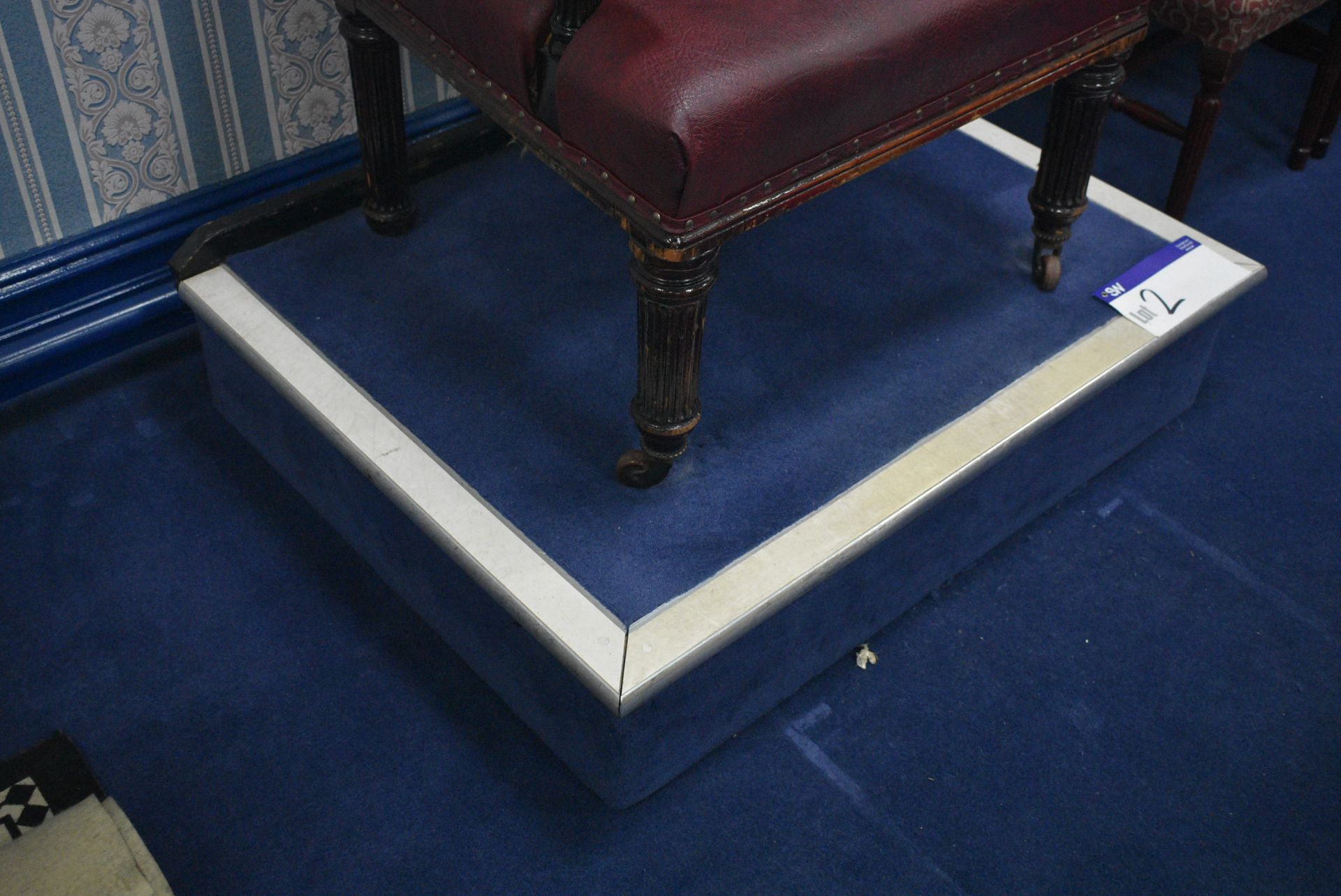 Carpet Upholstered Pedestal, approx. 1.1m x 860mm x 30mm highPlease read the following important - Image 2 of 3