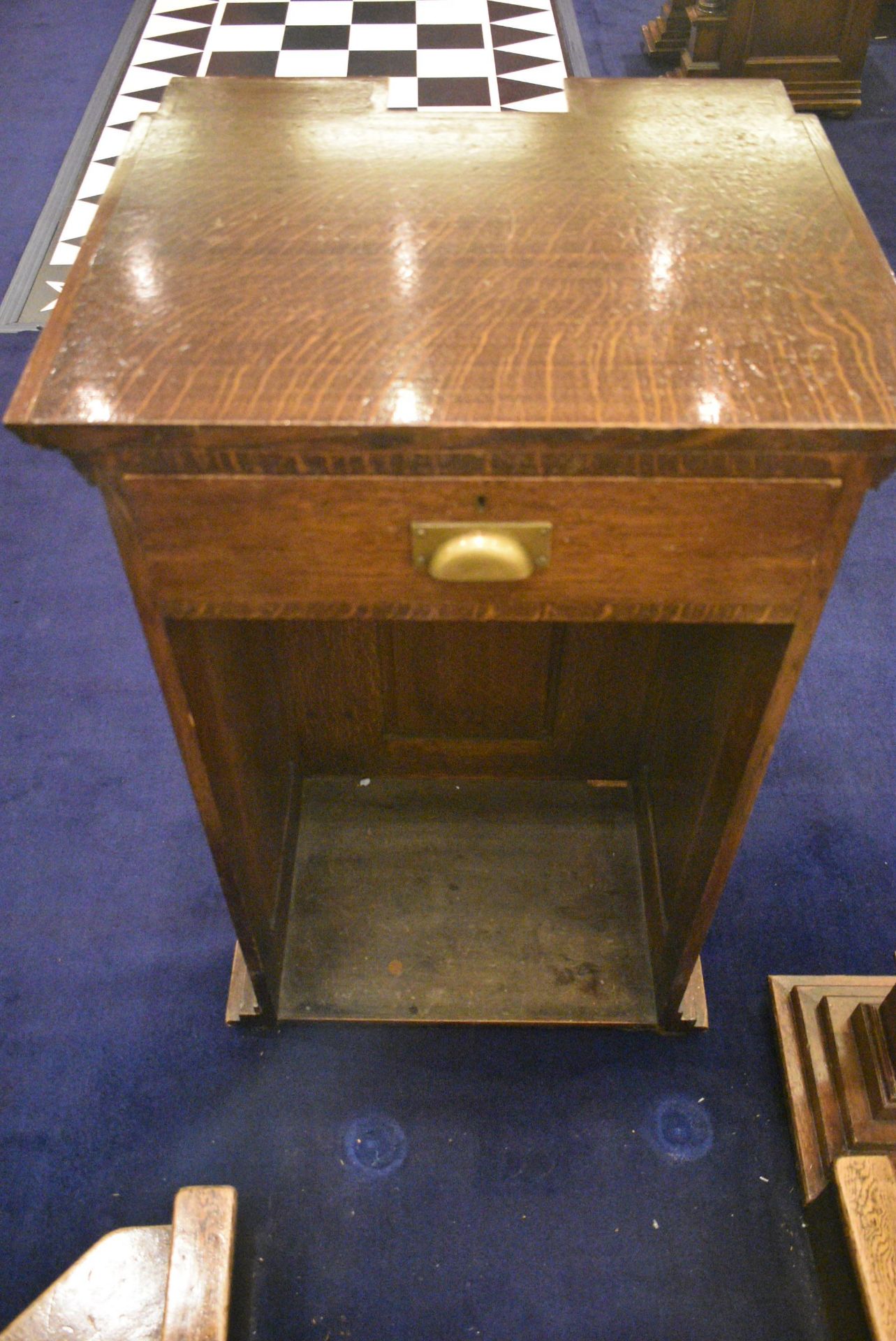 SENIOR WARDENS’ OAK PEDESTAL, approx. 650mm x 580mm x 1.02m highPlease read the following - Image 3 of 4