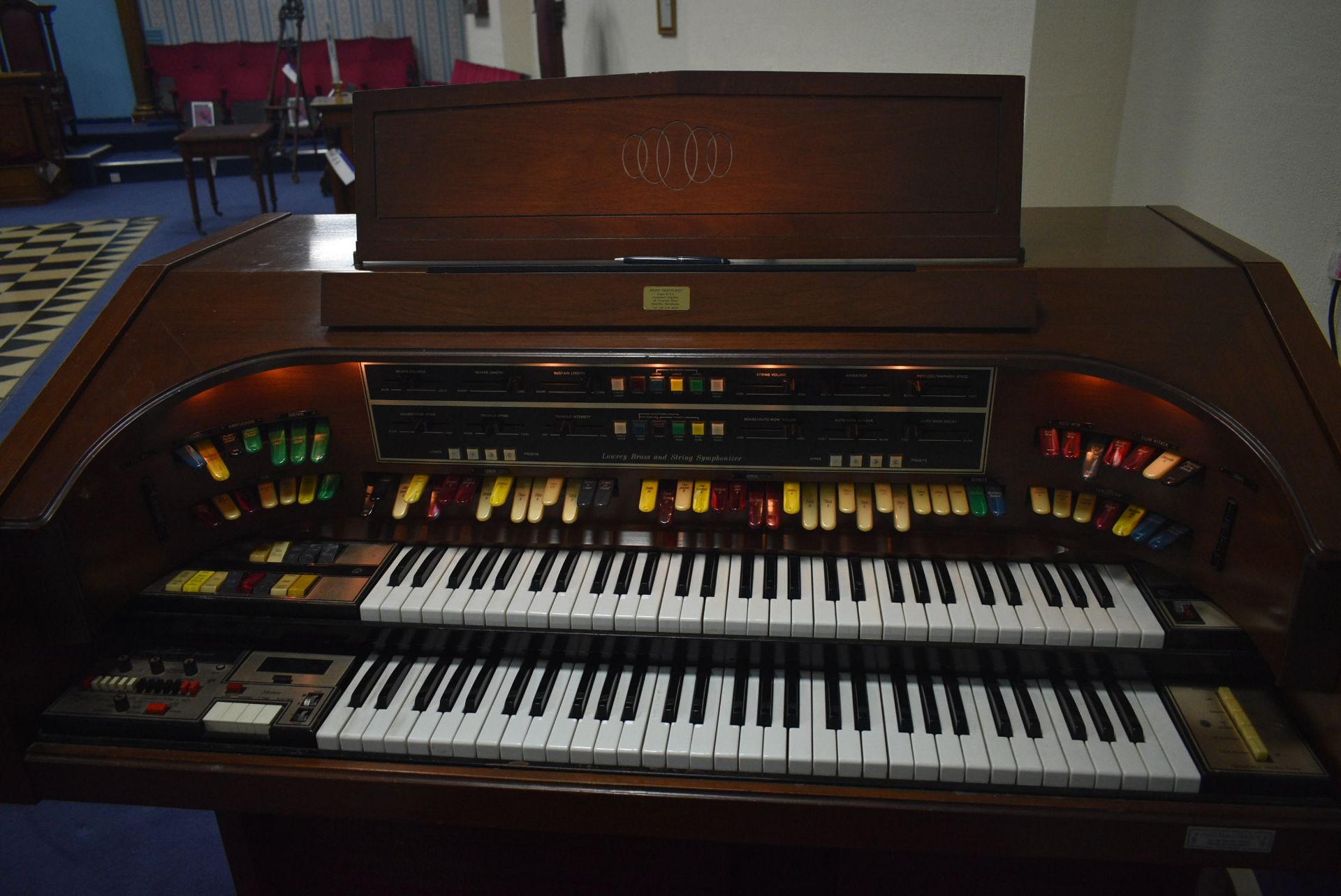 ELECTRONIC ORGAN, with stoolPlease read the following important notes:- ***Overseas buyers - All - Image 4 of 7