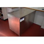 Parry Stainless Steel Twin Sliding Door Electric Warming Cabinet, approx. 1.2m x 650mm x 900mm