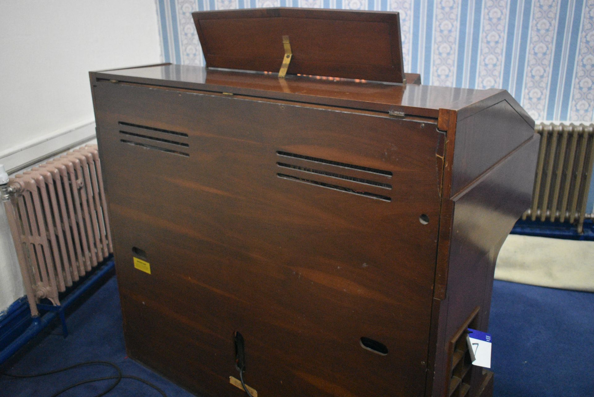 ELECTRONIC ORGAN, with stoolPlease read the following important notes:- ***Overseas buyers - All - Image 2 of 7