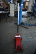 Short Reach Hand Hydraulic Trolley JackPlease read the following important notes:-***Overseas buyers