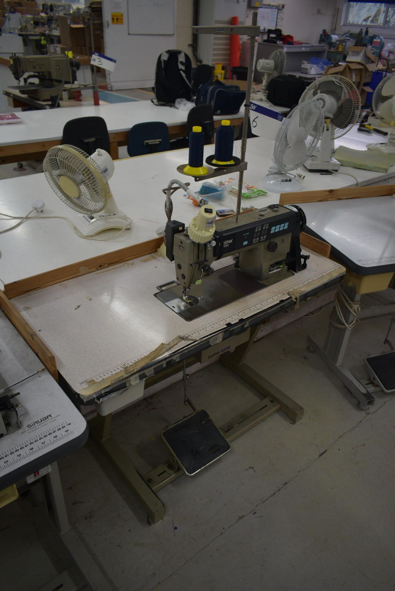 Brother EXEDRA E-40 DB2-B737-413 MARK II SINGLE NEEDLE FLAT BED SEWING MACHINE, serial no. E0547638, - Image 2 of 7