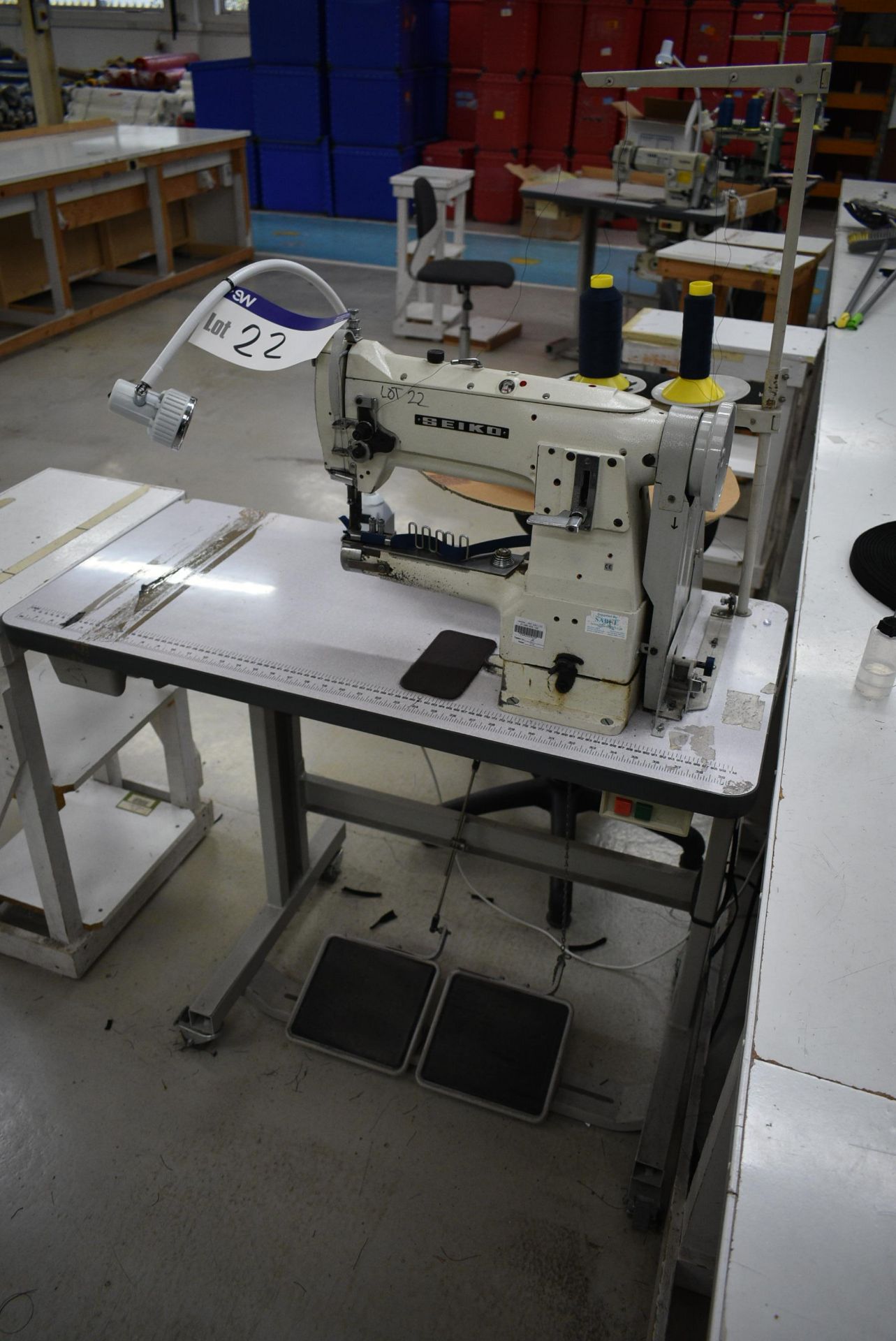 Seiko CYLINDER BED SEWING MACHINE, serial no. LC 1511006, with Wimsew DOL12L motor 220V and - Image 2 of 7