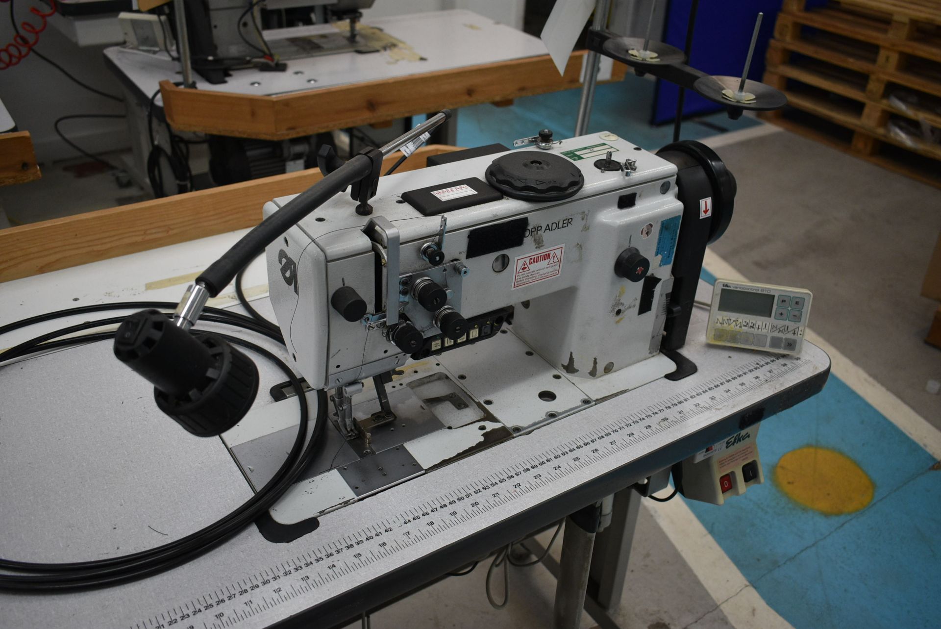 Durkopp Adler 0767 990015 767-FA-373-RAP FLAT BED SEWING MACHINE, serial no. 0767834199, with Efka - Image 3 of 7