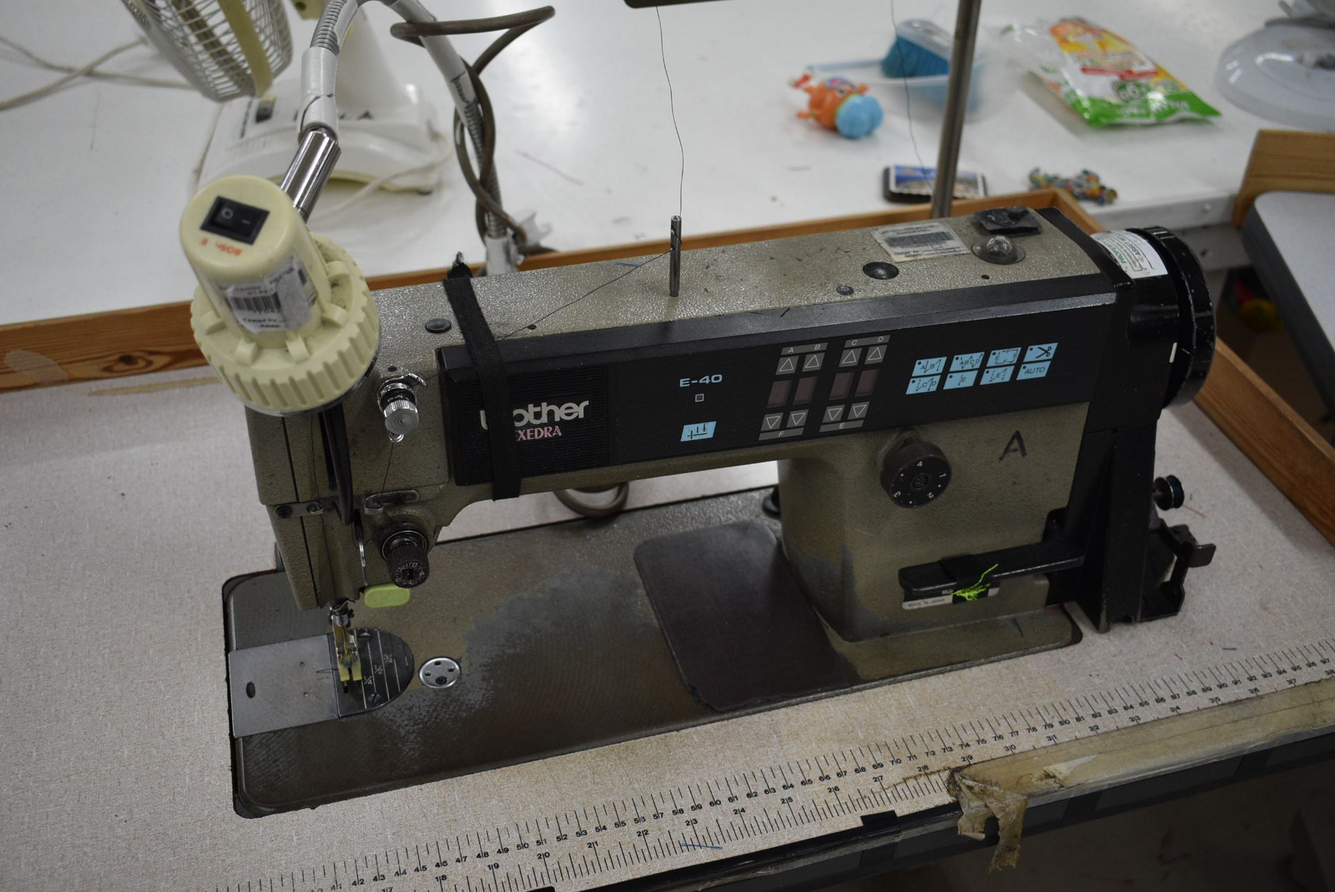 Brother EXEDRA E-40 DB2-B737-413 MARK II SINGLE NEEDLE FLAT BED SEWING MACHINE, serial no. E0547638, - Image 3 of 7