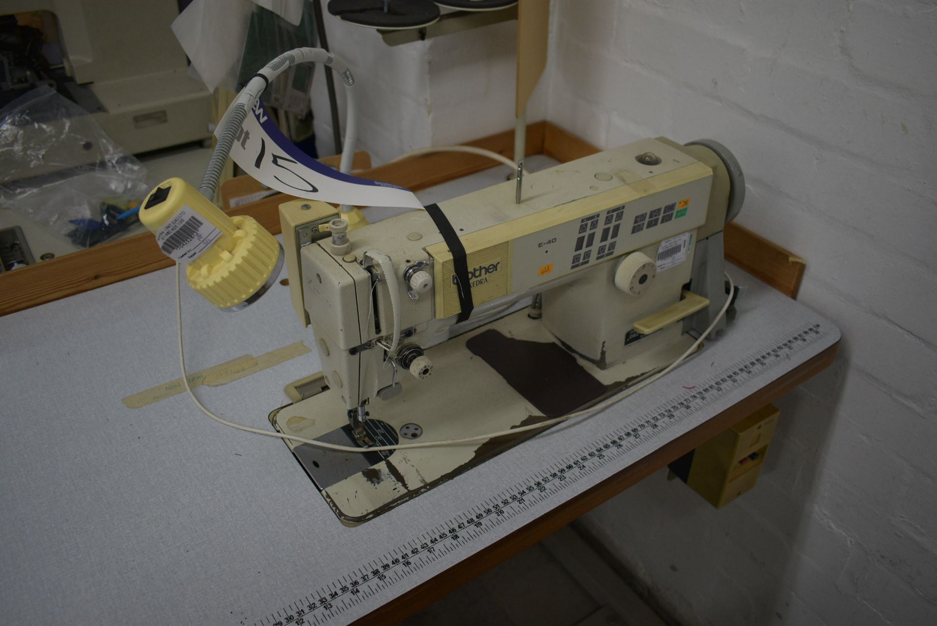 Brother EXEDRA E-40 DB2-B737-413 MARK II FLAT BED SEWING MACHINE, serial no. E4568369, with 572 - Image 2 of 6