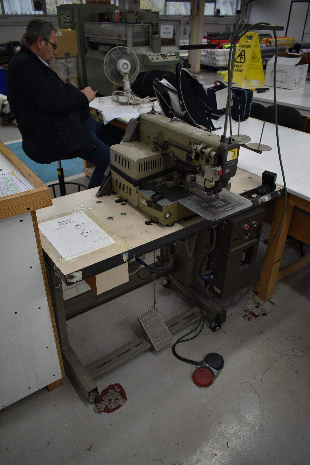 Mitsubishi PLK-10060 PROGRAMMABLE SEWING MACHINE, serial no. 150450, with bench and Limi-Stop Z