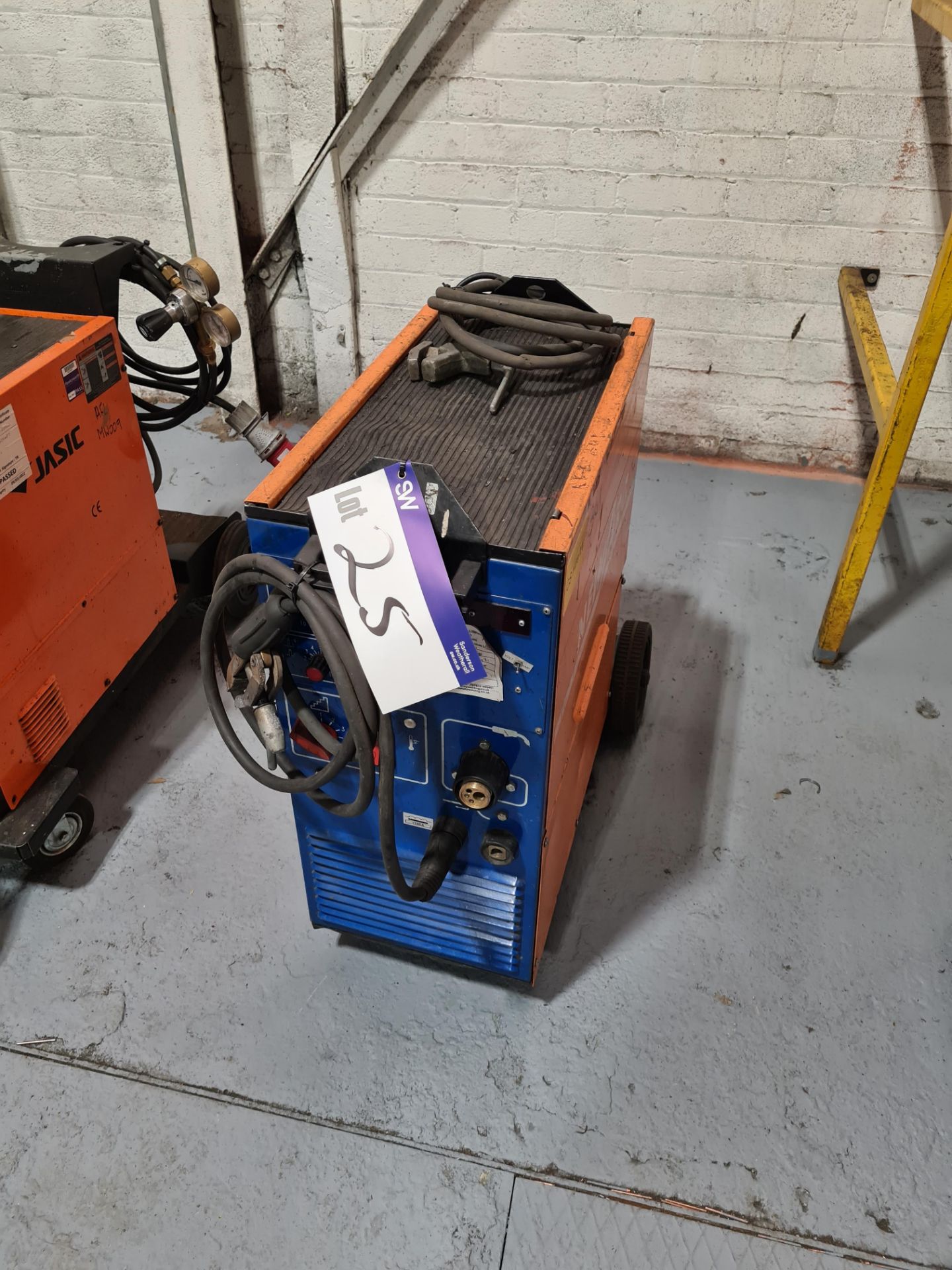 Newarc Welding Power Source