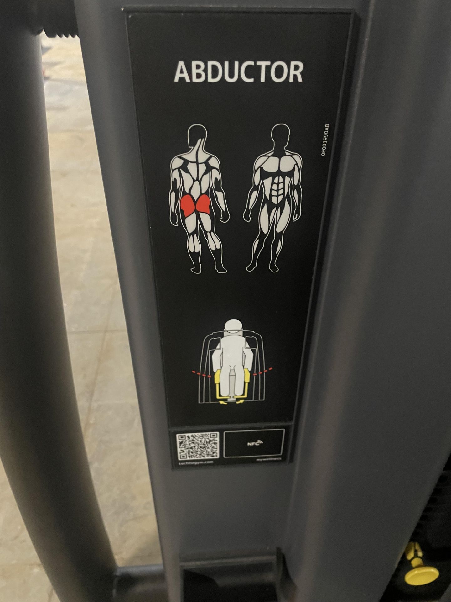 Technogym Abductor Machine - Image 4 of 5