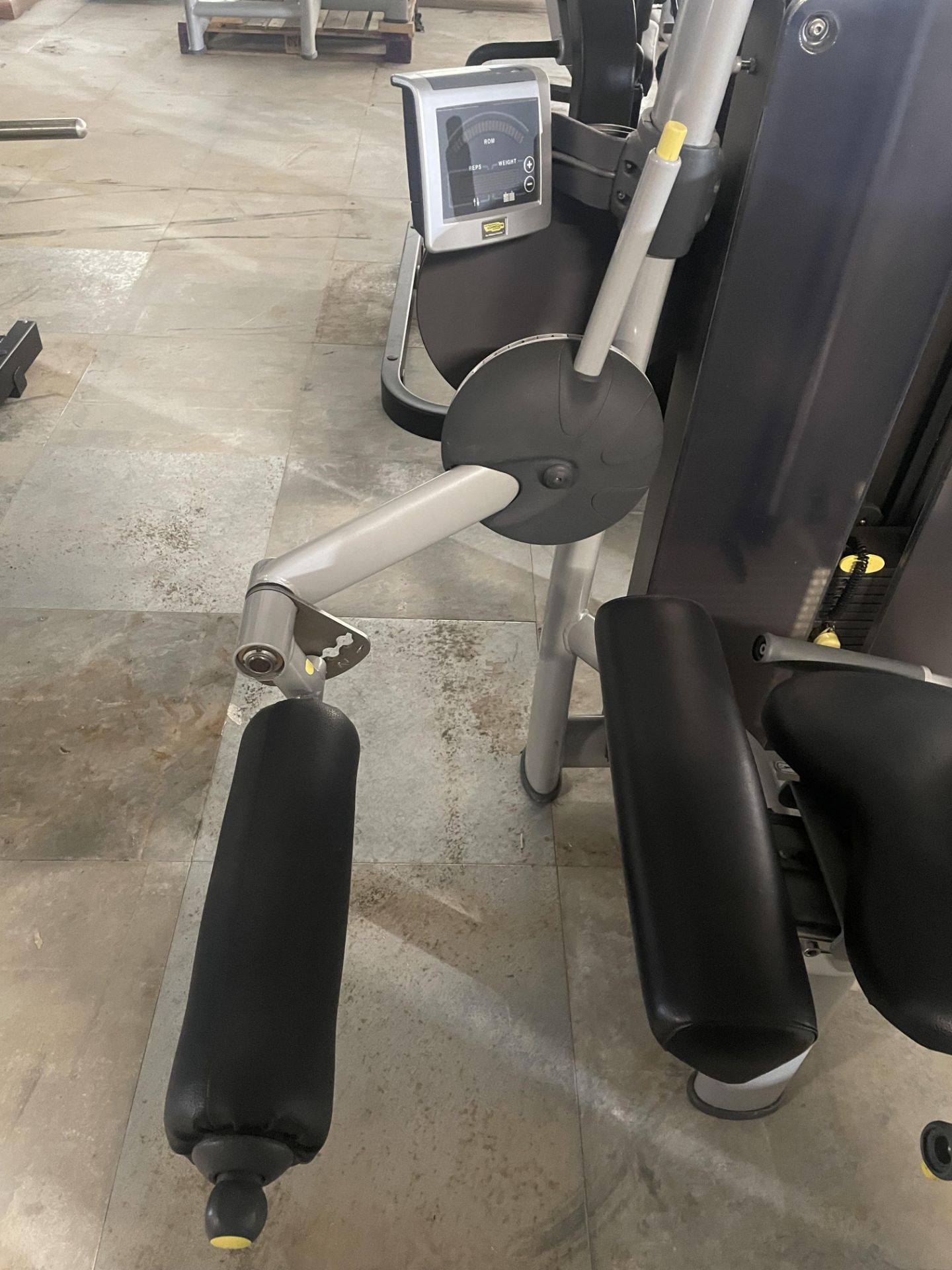 Technogym Leg Extension Machine - Image 5 of 7