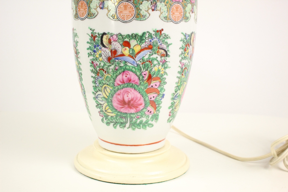 Chinese Hand Painted Lamp - Image 4 of 10