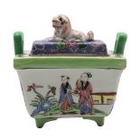 Chinese Painted Porcelain Cricket Box