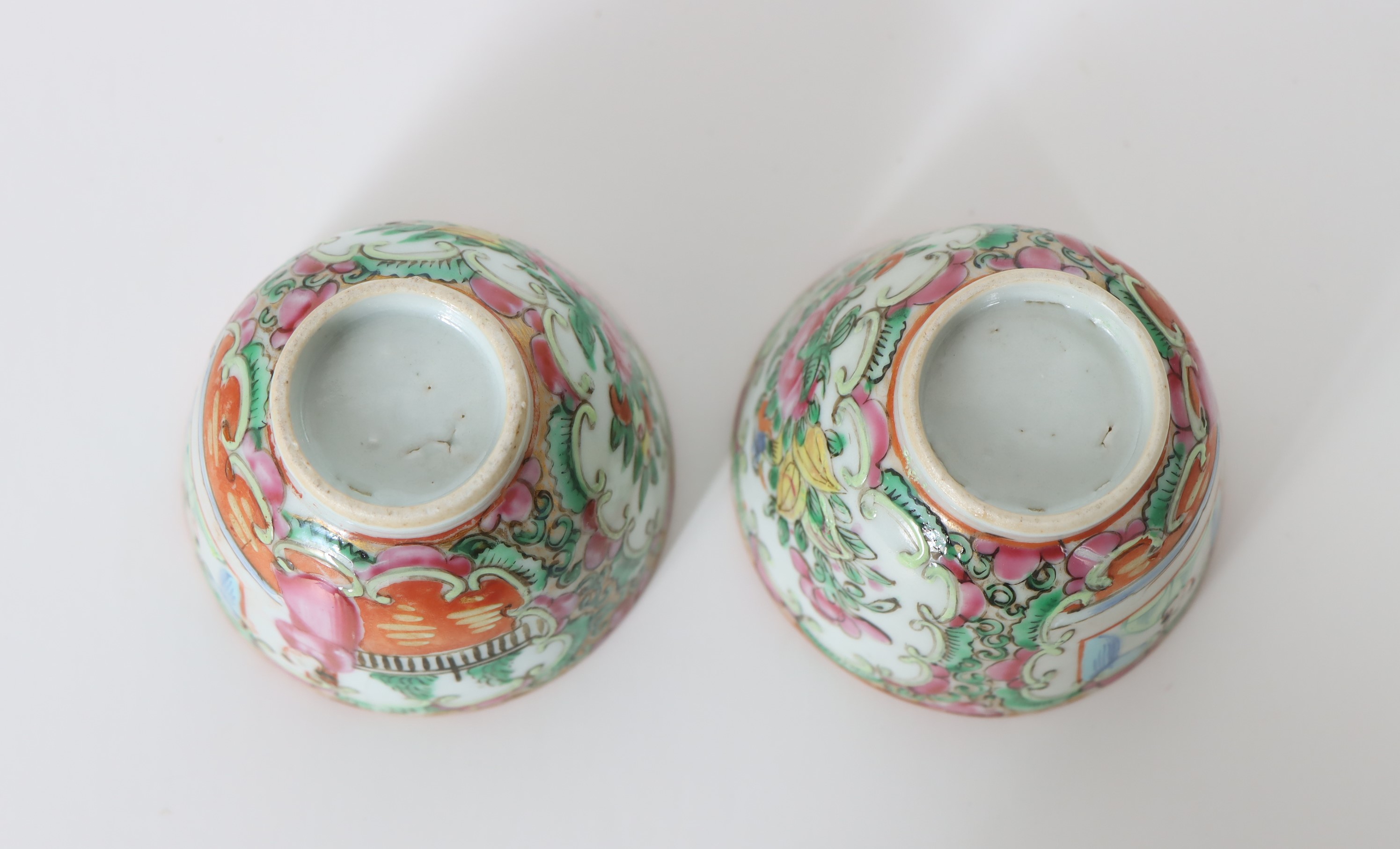 Antique Chinese Picnic Basket, Teapot & Cups - Image 4 of 4