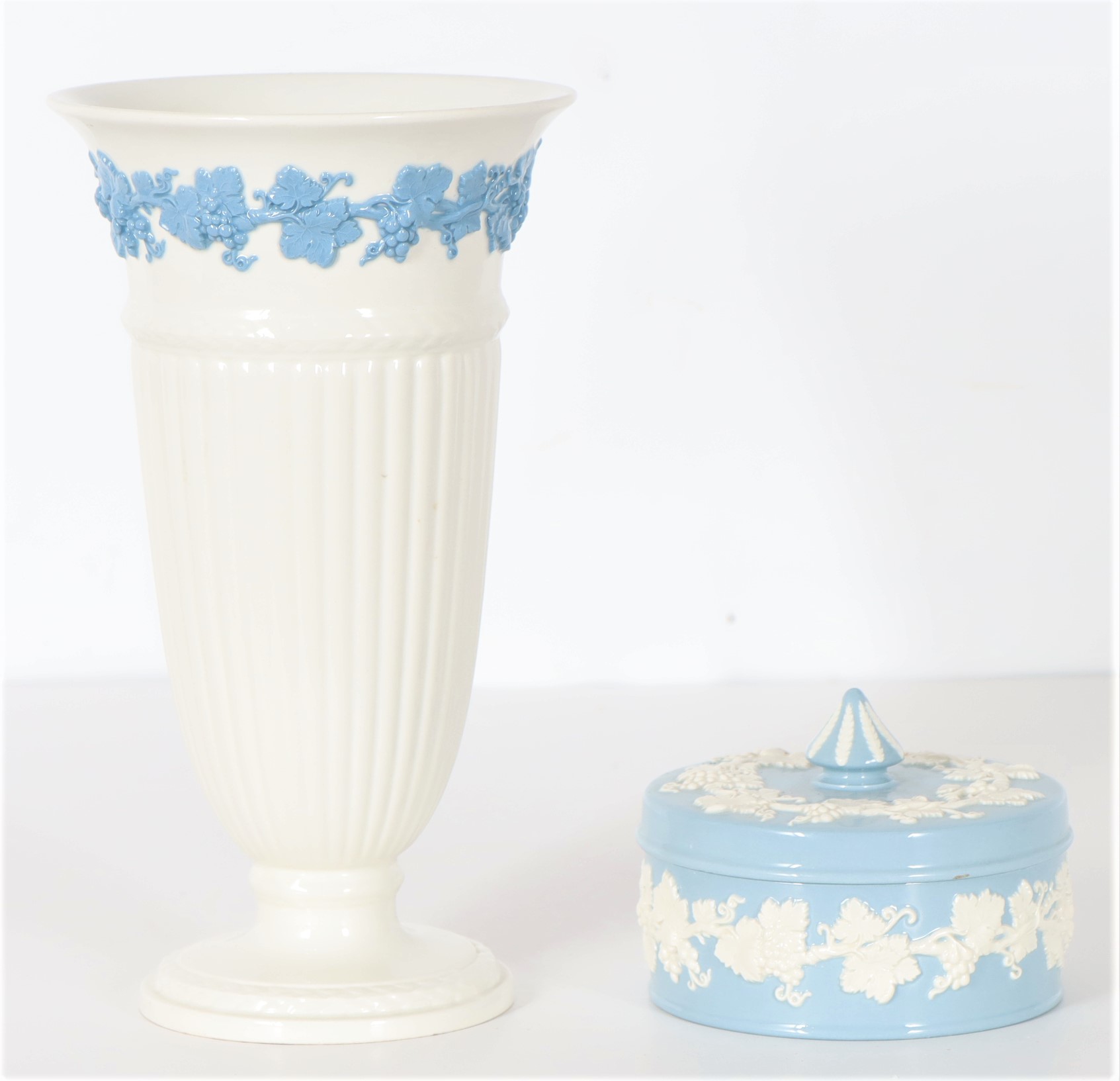 Pair of Wedgwood, Vase and Container - Image 2 of 4