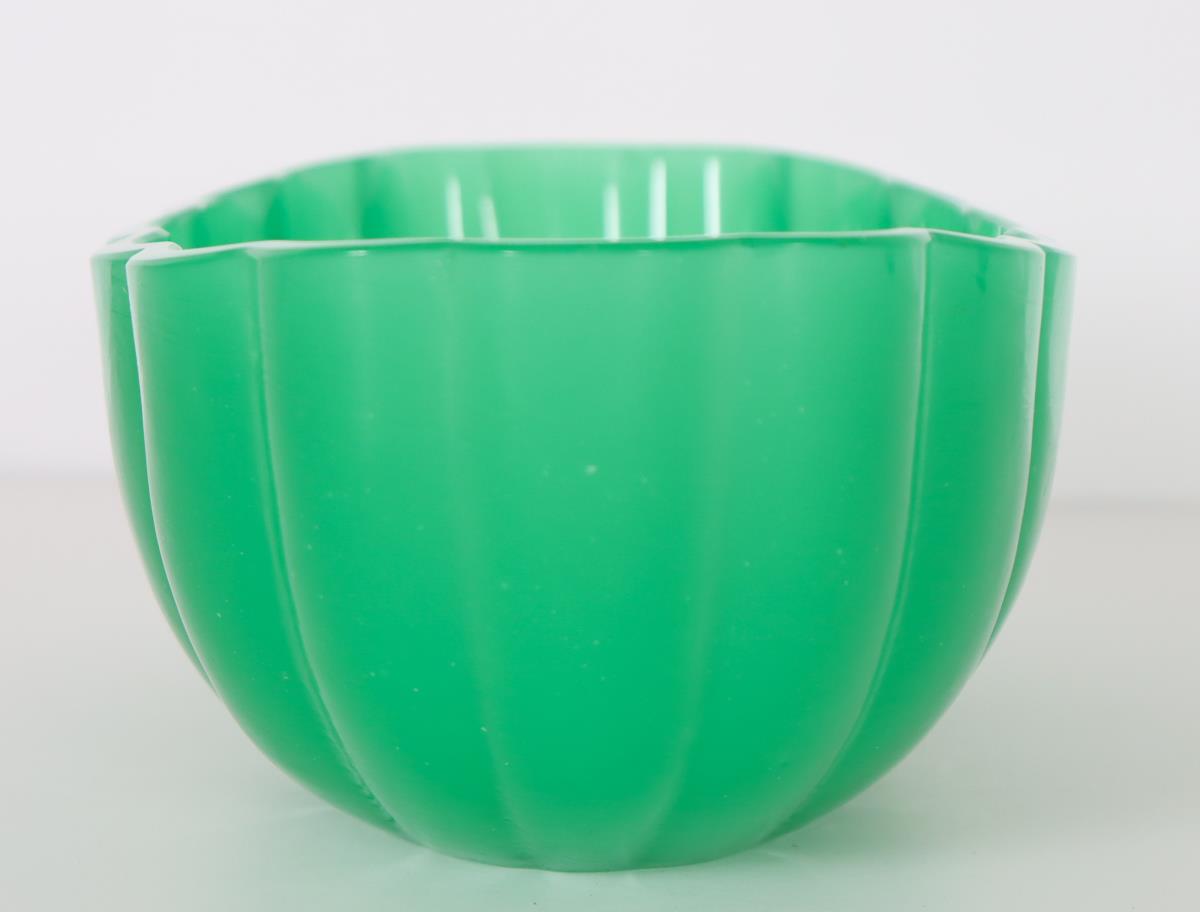 Steuben Green Jade Glass Center Bowl - Image 3 of 3