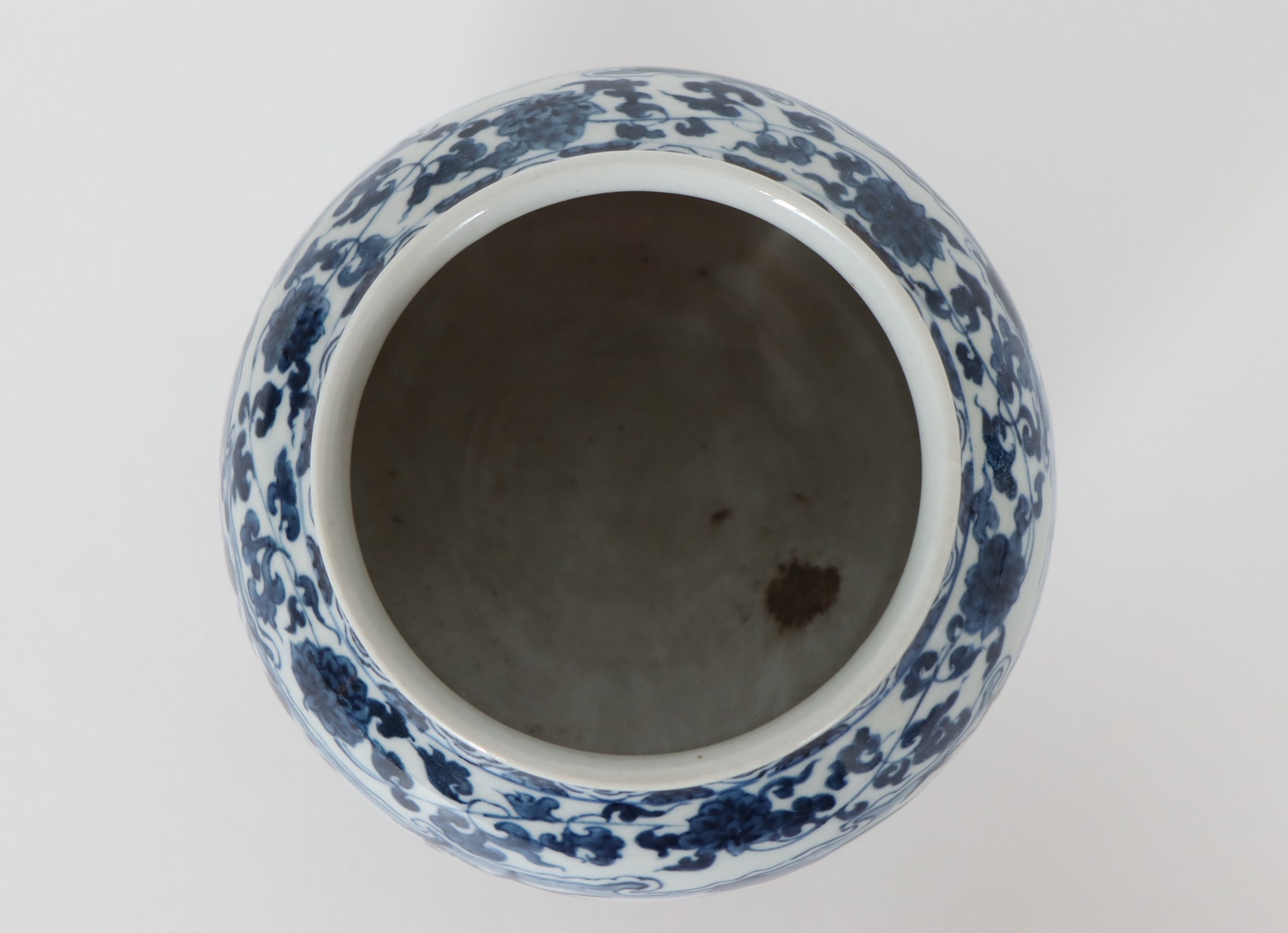 Chinese Blue & White Vase - Image 4 of 4
