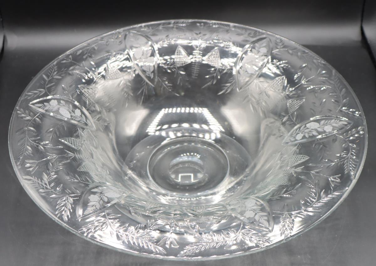 Steuben Engraved Footed Centerpiece Bowl - Image 2 of 3