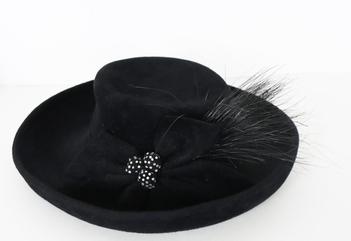 David Designer Women's Hat - Image 3 of 11