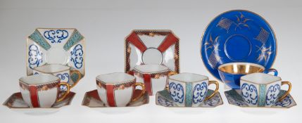 7 Mokka-Tassen mit UT, dabei 6x Möbendorf, gekantete Form, mit z.T. gemaltem Ornamentdekor und 1 x 