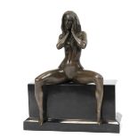 Bronze-Figur "Weiblicher Akt in erotischer Pose sitzend", Nachguß 20. Jh., bez. "Claude", braun pat