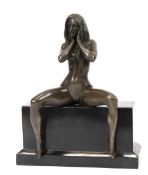 Bronze-Figur "Weiblicher Akt in erotischer Pose sitzend", Nachguß 20. Jh., bez. "Claude", braun pat