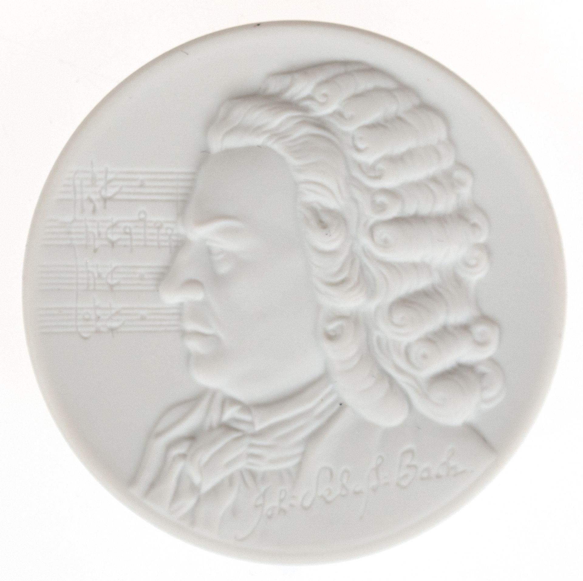 Meißen-Plakette "Johann Sebastian Bach", sign., rückseitig bez. "Bach Archiv Leipzig", Biskuitporze