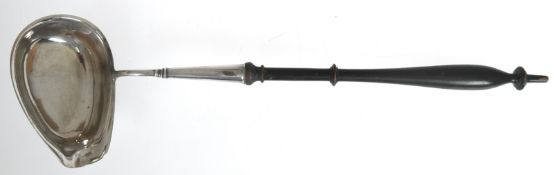 Kelle, 19. Jh. versilberte Laffe, ebonisierter Holzgriff mit Gebrauchspuren, L. 39 cm