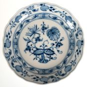 Meissen-Gebäckschale, Zwiebelmuster, Neuer Ausschnitt, runde Form, 1. Wahl, Dm. 18 cm