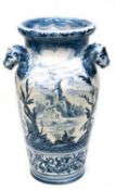 Große Vase, wohl Frankreich um 1900, gemark "A", Keramik, blaue Landschaftsmalerei, an Schulter uml