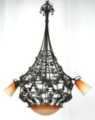 Art-Deco-Deckenlampe, Schmiedeeisen, sign. Schneider, korbartiger Aufbau mit reichen Blüten- und Bl