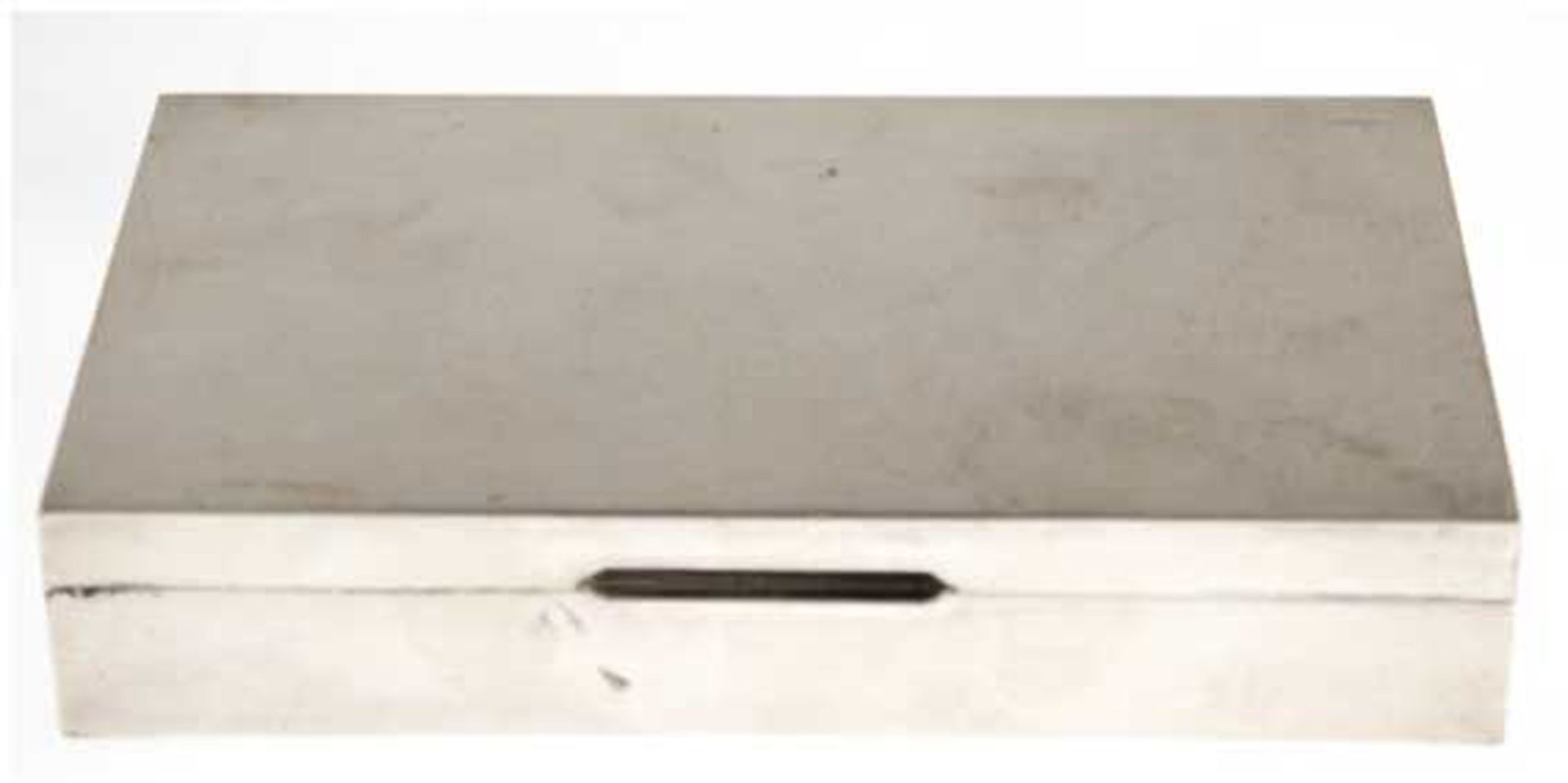 Schatulle, 800er Silber, punziert, ca. 315 g, innen und Boden mit Holzauskleidung, 3,5x18x11 cm