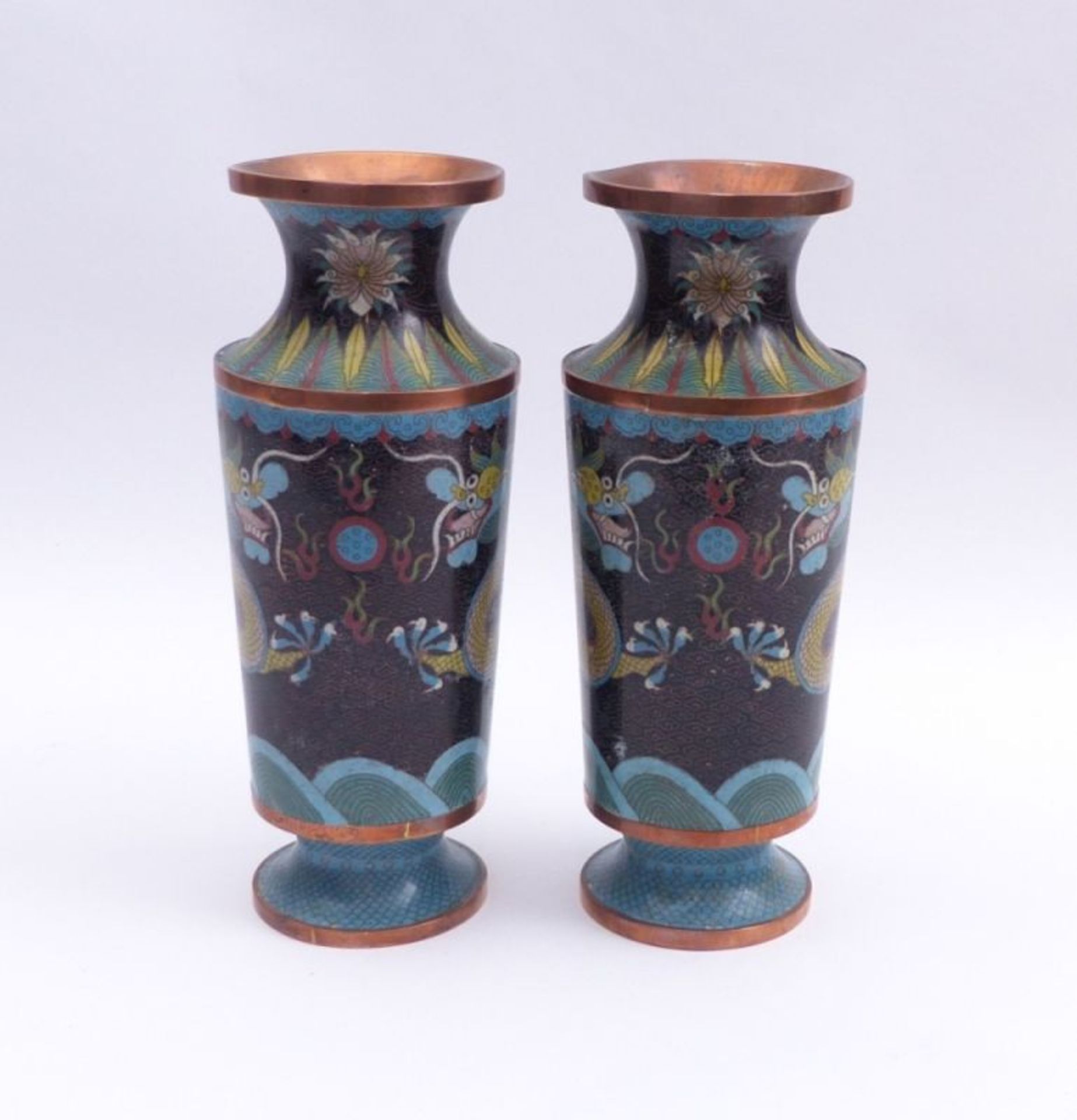 Paar Cloisonné-Vasen - Bild 3 aus 6