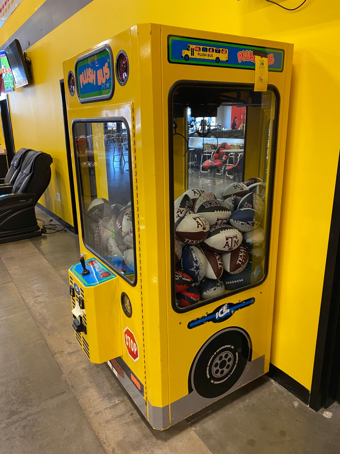 Plush Bus Claw Game, (toys inside are TX & Football Related), Takes Quarters - Image 3 of 4