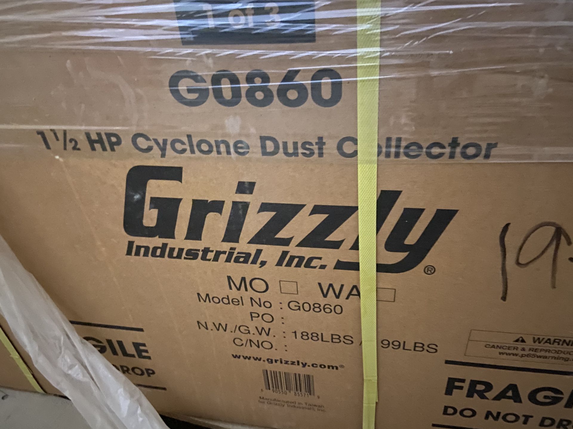 NEW Grizzly Industrial Cyclone Dust Collector, Model# G0860, 1.5 HP, Rigging/ Loading Fee: $50 - Image 5 of 6