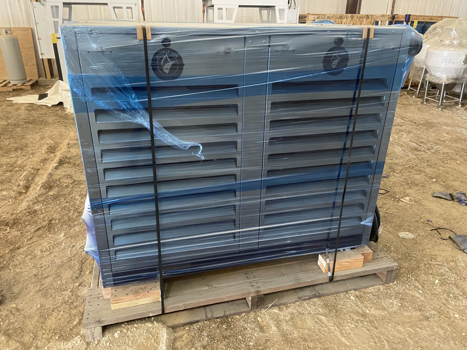 NEW GD Chiller, Model# CH-5/10.5, Serial# 071819-5-19507, 208-240V, 3 Phase, 60 Hz, Rigging/ Loading