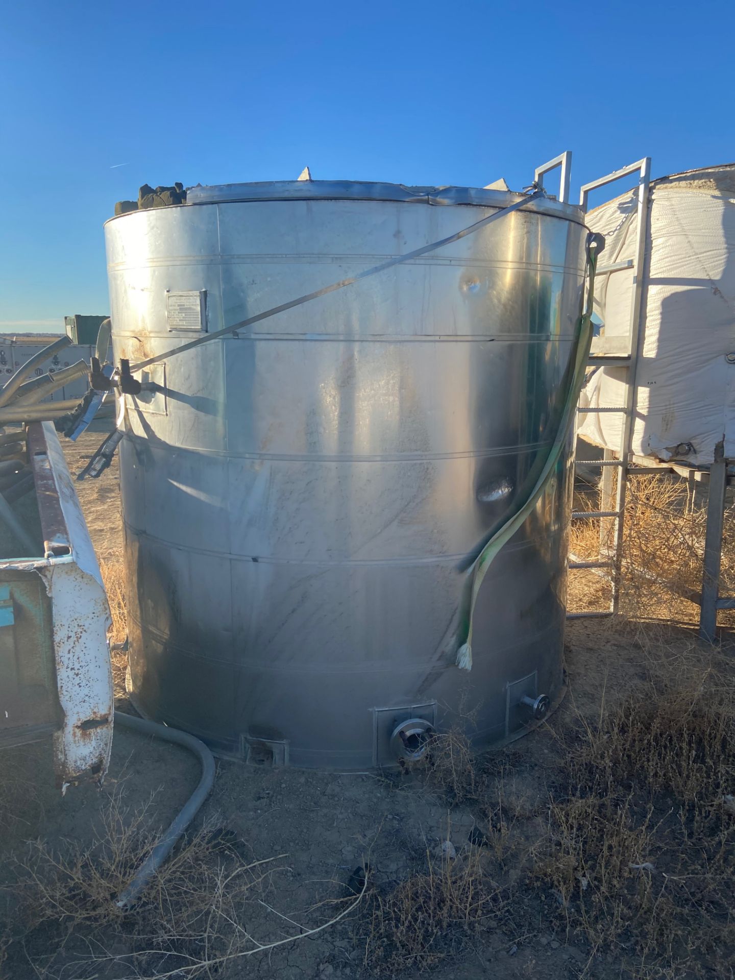 Stainless Steel Jacketed Tank, Rigging/ Loading Fee: $75 - Image 3 of 5