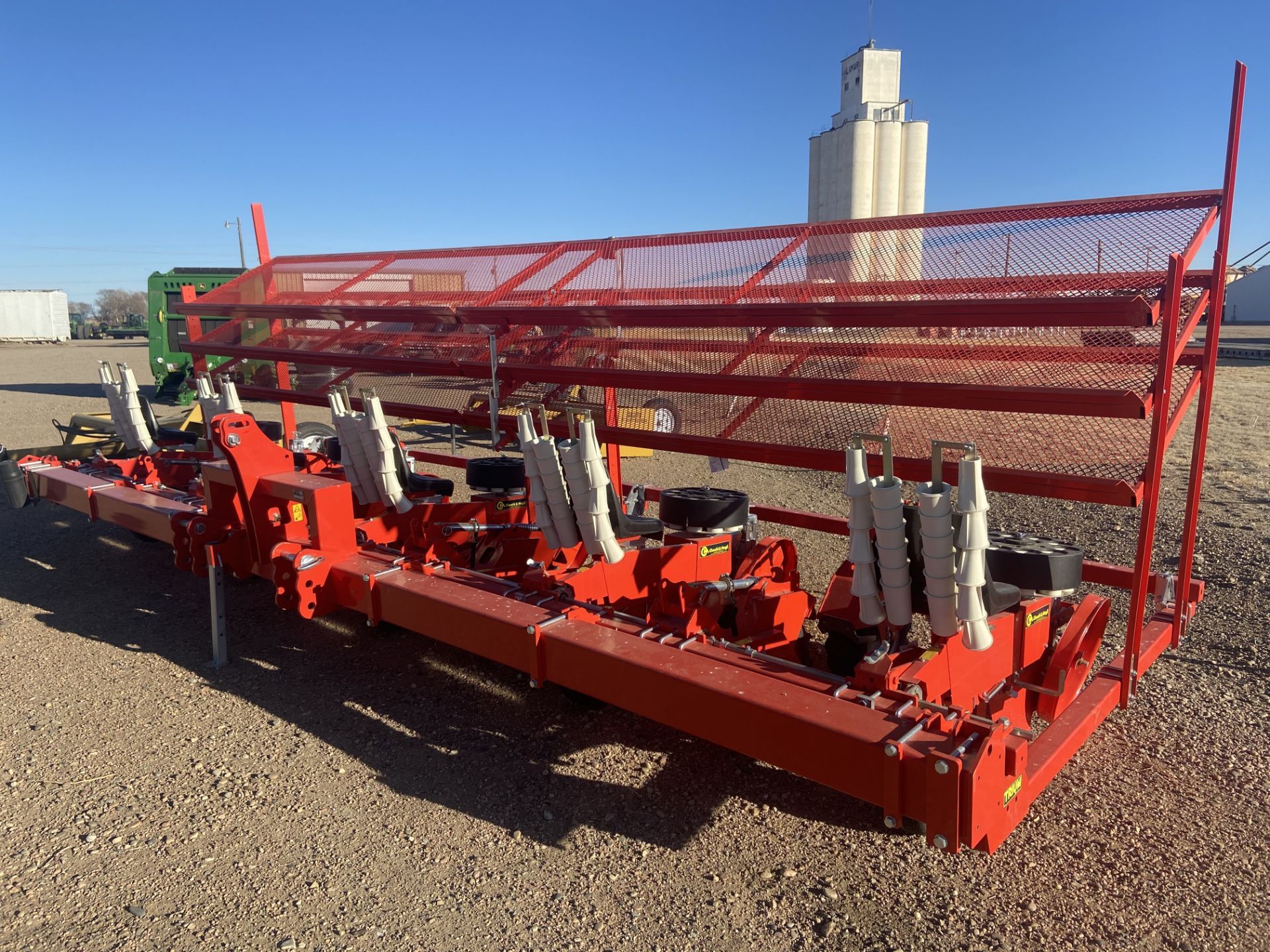 NEW Checchi and Magli 5 Seat Transplanter, Type# Trium 45, Year 2019, Rigging/ Loading Fee: TBD, - Image 3 of 5