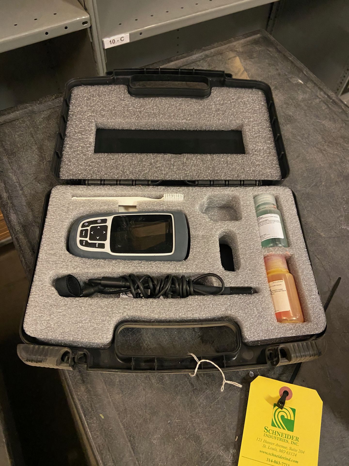 Spectrum Technologies SI Series pH Meter, Model# SI400, Serial# 20973 (Probe Broken)