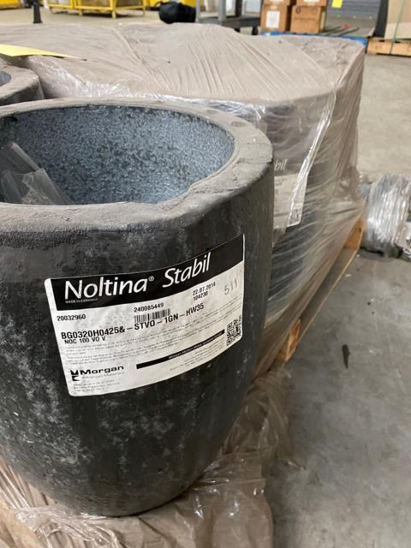 Pallet of Noltina Stabil Crucibles Rigging Price $25 - Image 2 of 3