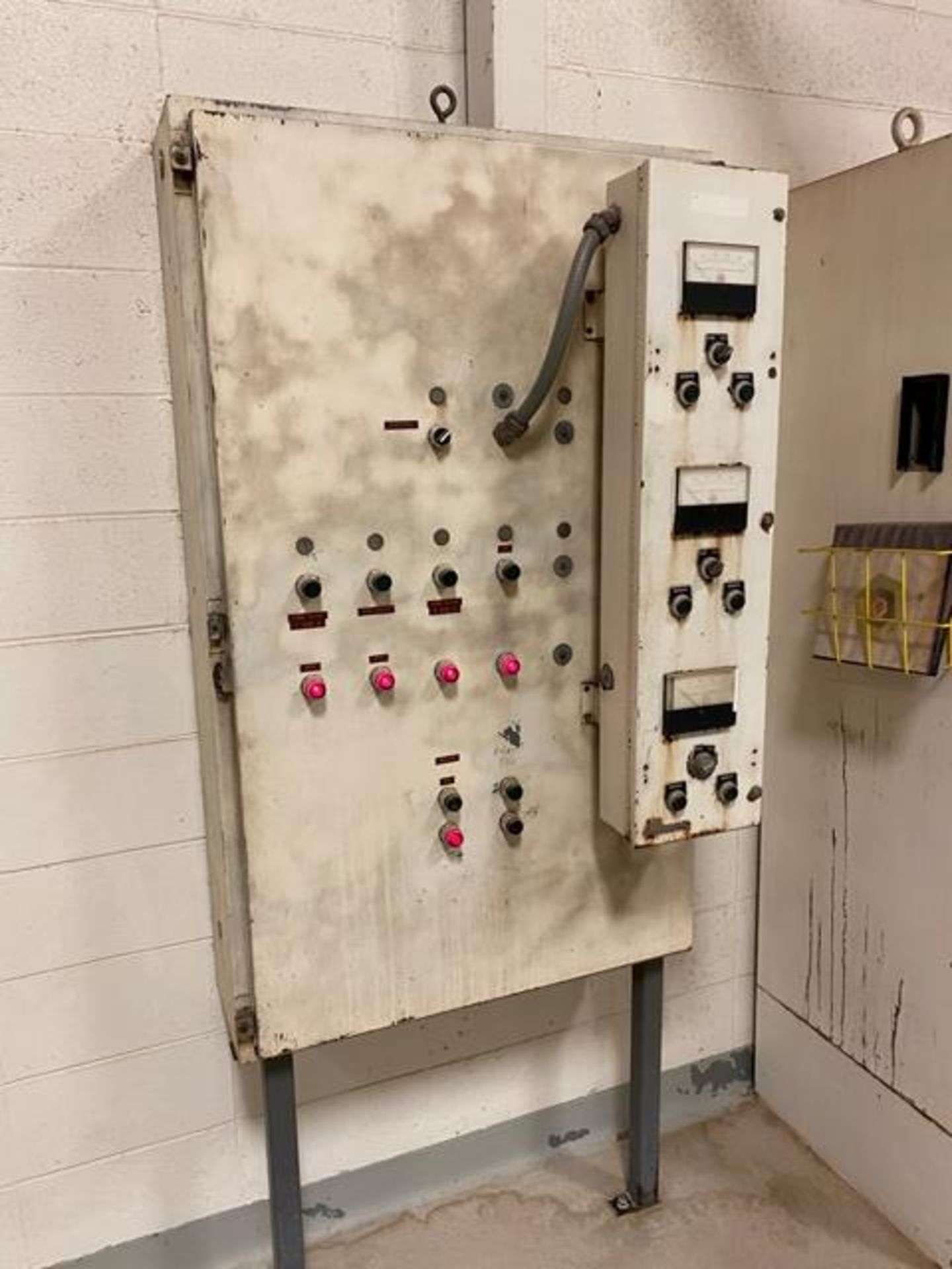 Wallace & Tiernan Power Control Unit - Image 4 of 5