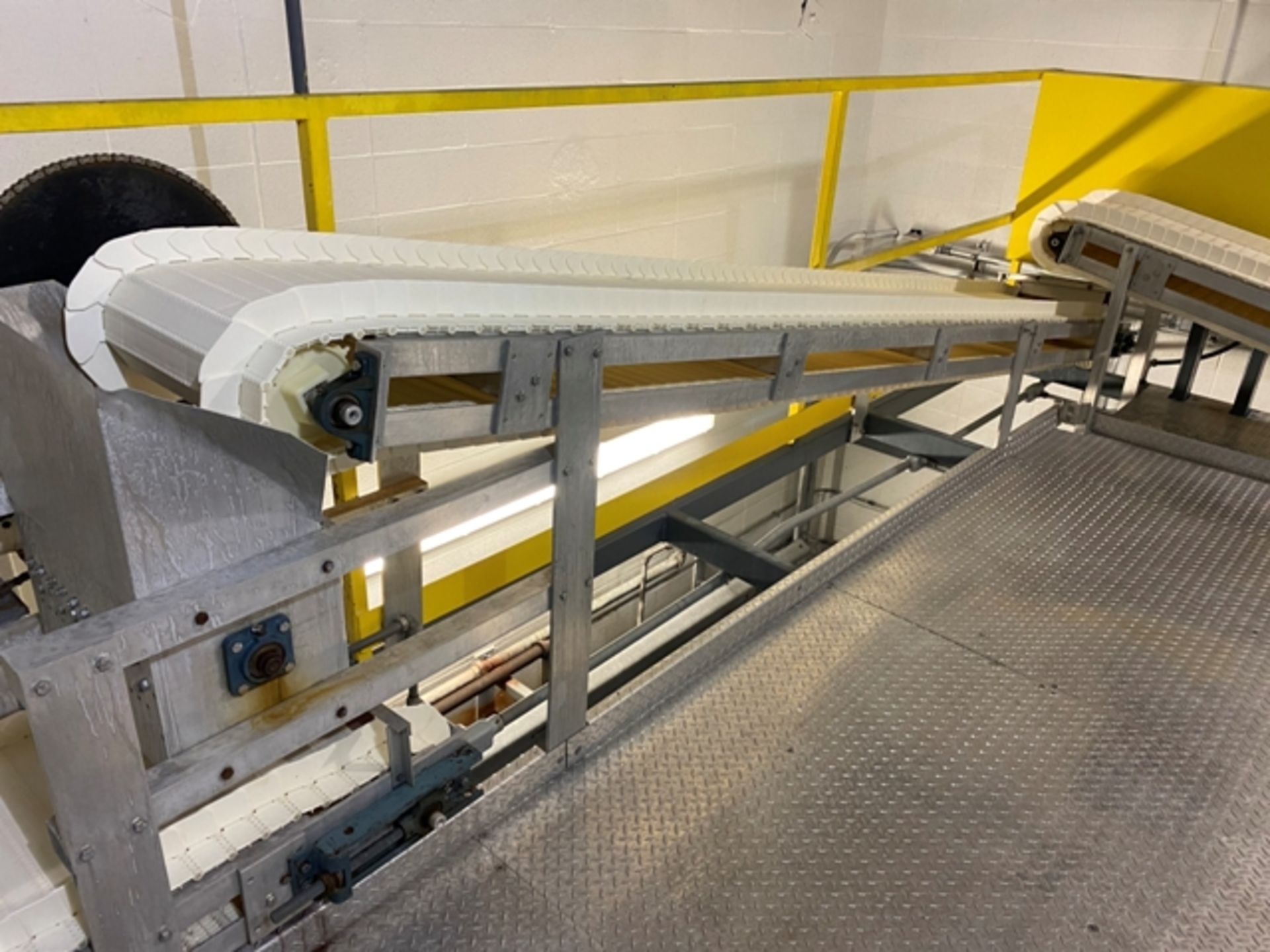 Material Conveyor System - Image 5 of 6