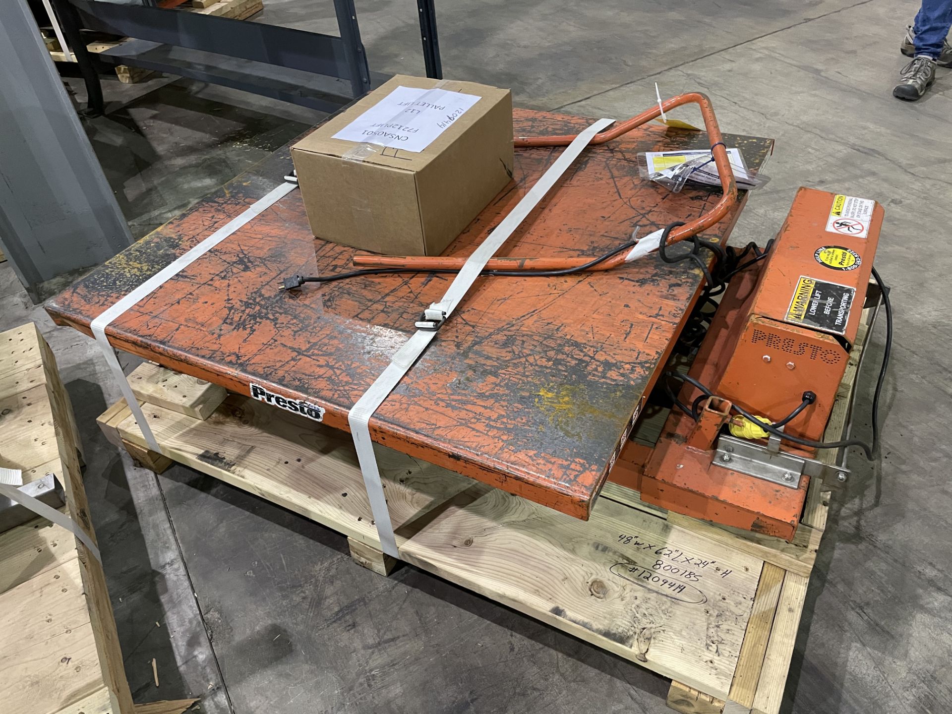 Presto Pallet Lift Model WBP36-15 S/N VO28697-01 Loading/Rigging Fee $35 - Image 2 of 3